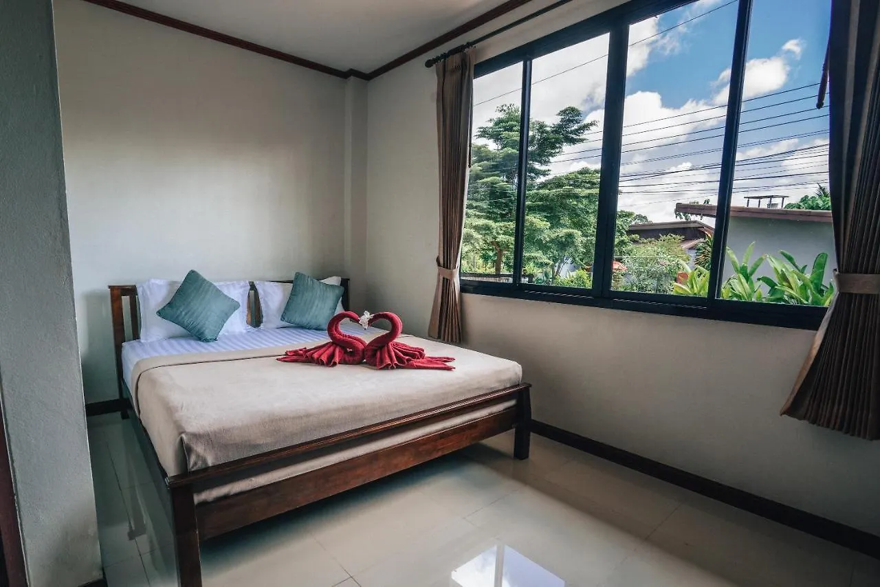 Phra Ae Apartments Ko Lanta